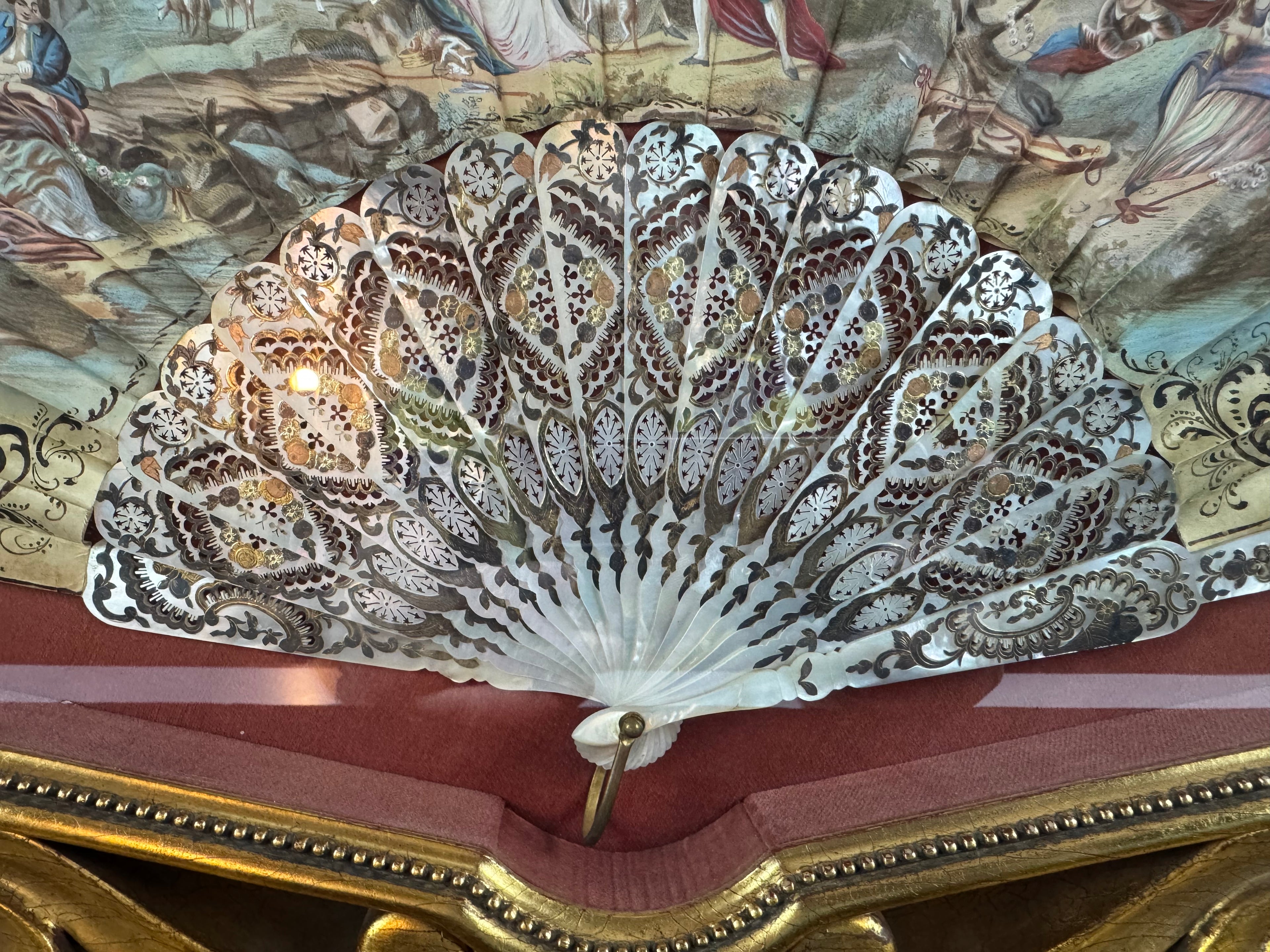 Antique European Hand-Painted Fan Shadowbox Frame – Mother-of-Pearl Style, Romantic Scene, Ornate Gilded Display, c.1900